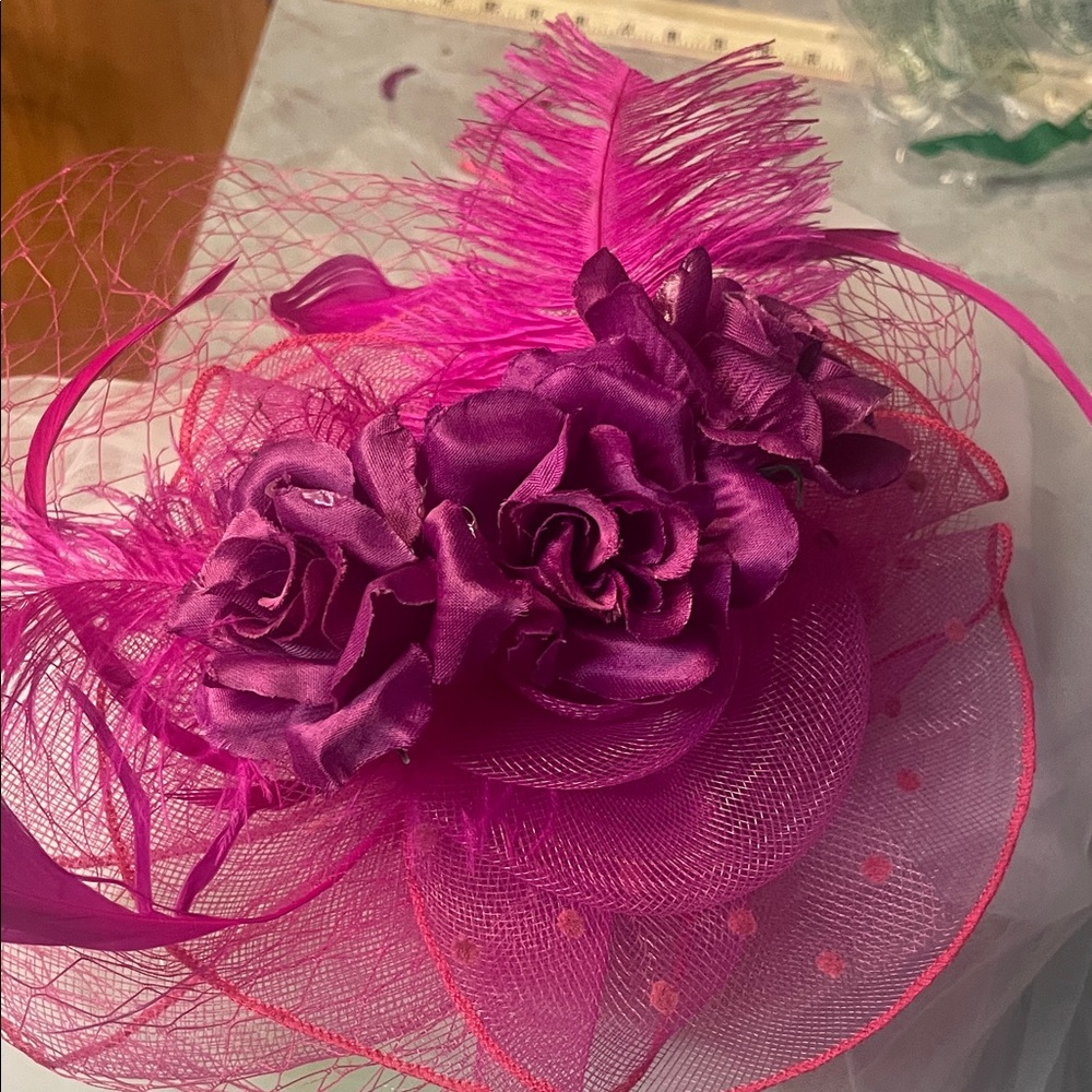 Fuschia Fascinator